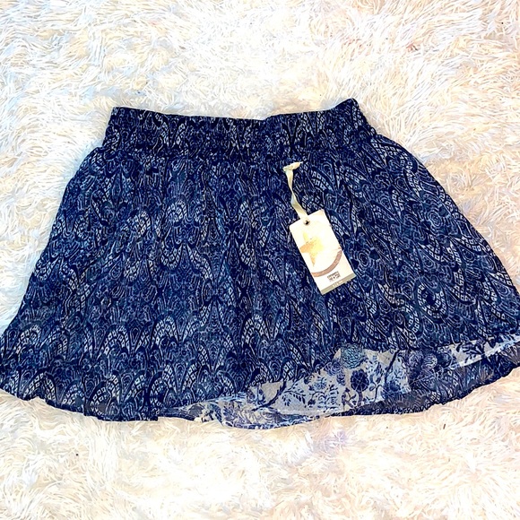 NWT! Converse Blue Layered & Ruffled Mini Skirt 8 - Picture 1 of 8